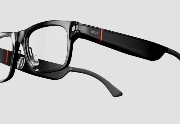 These New Smart Glasses From Solos Come With a Privacy Shield for the Cameras