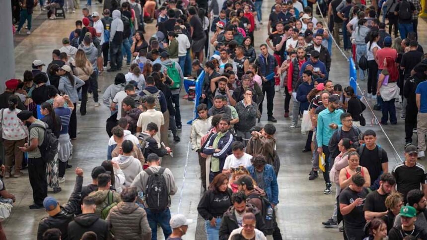 Spain immigration amnesty draws 1.2mn applicants
