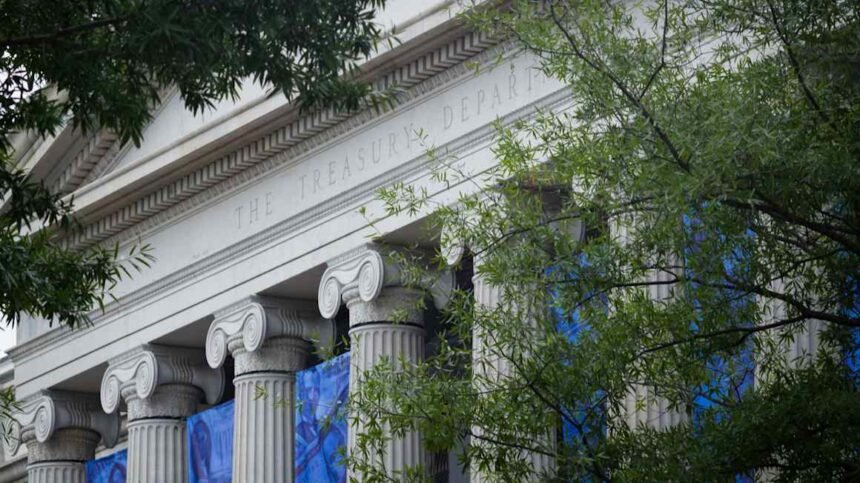 US long-term bonds slide as Bessent intervention fails to soothe investors