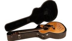 Oasis acoustic guitar sells for ‘record’ price